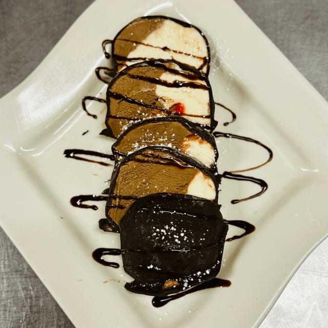 Chocolate Tartufo.